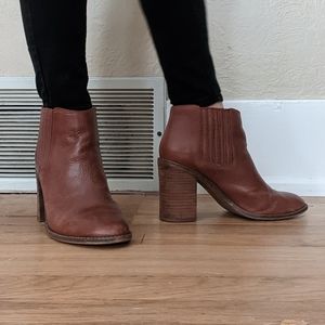 Maxwell tan leather booties